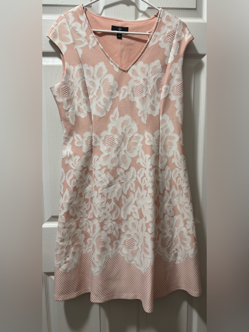 Ronni Nicole Peach Sleeveless Dress